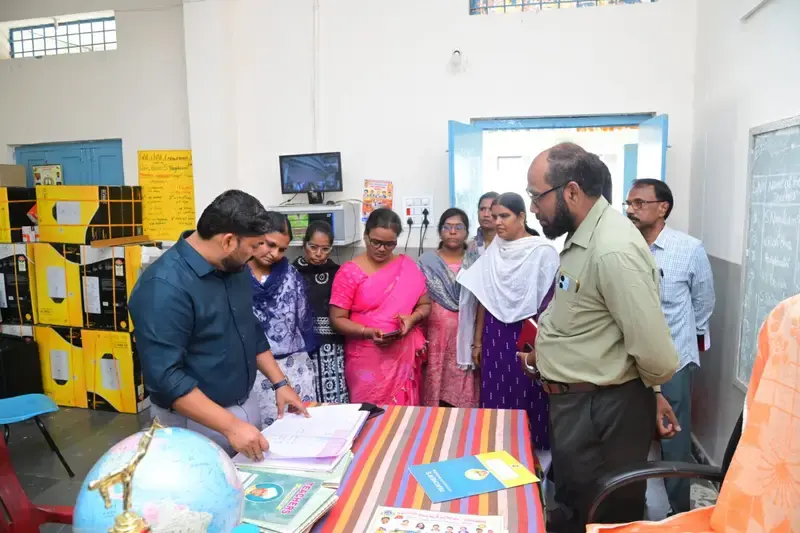 విద్యార్థుల సమస్యల పరిష్కారానికి ప్రత్యేక చర్యలు