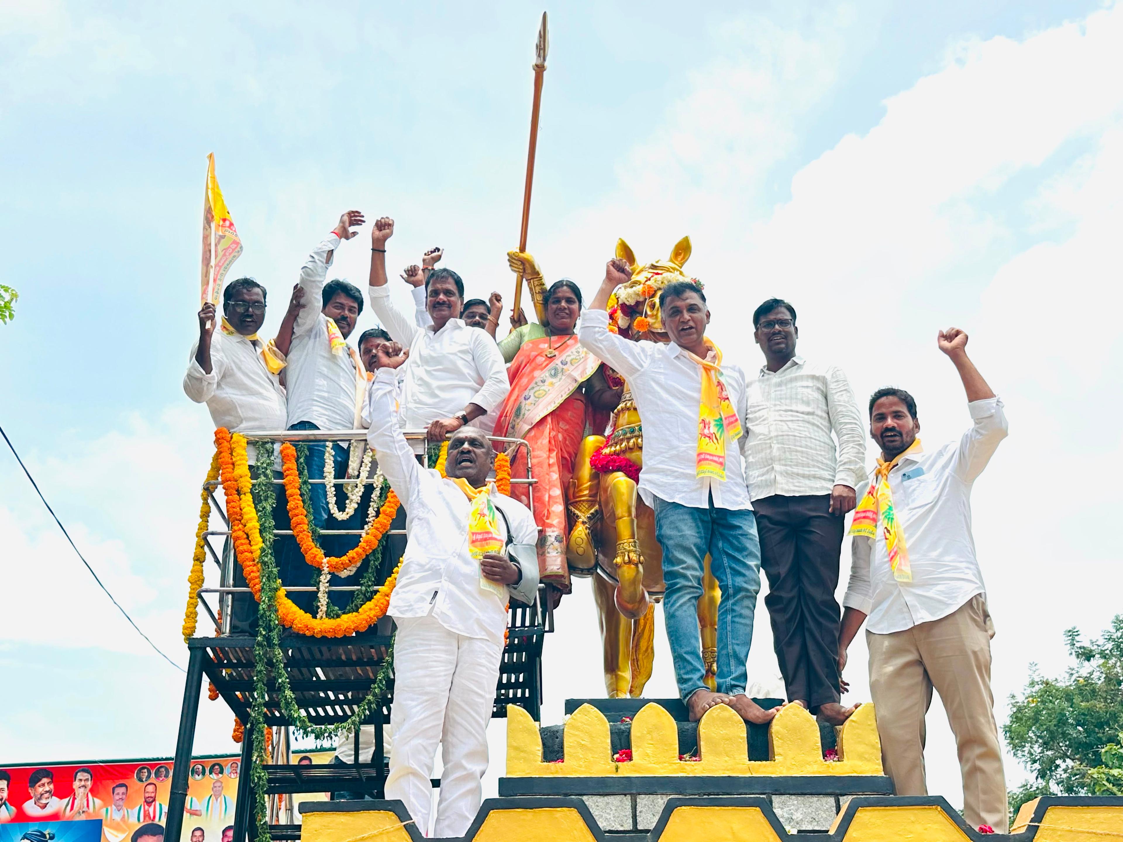 సర్దార్ సర్వాయి పాపన్న గౌడ్ జయంతి ఘనంగా నిర్వహణ