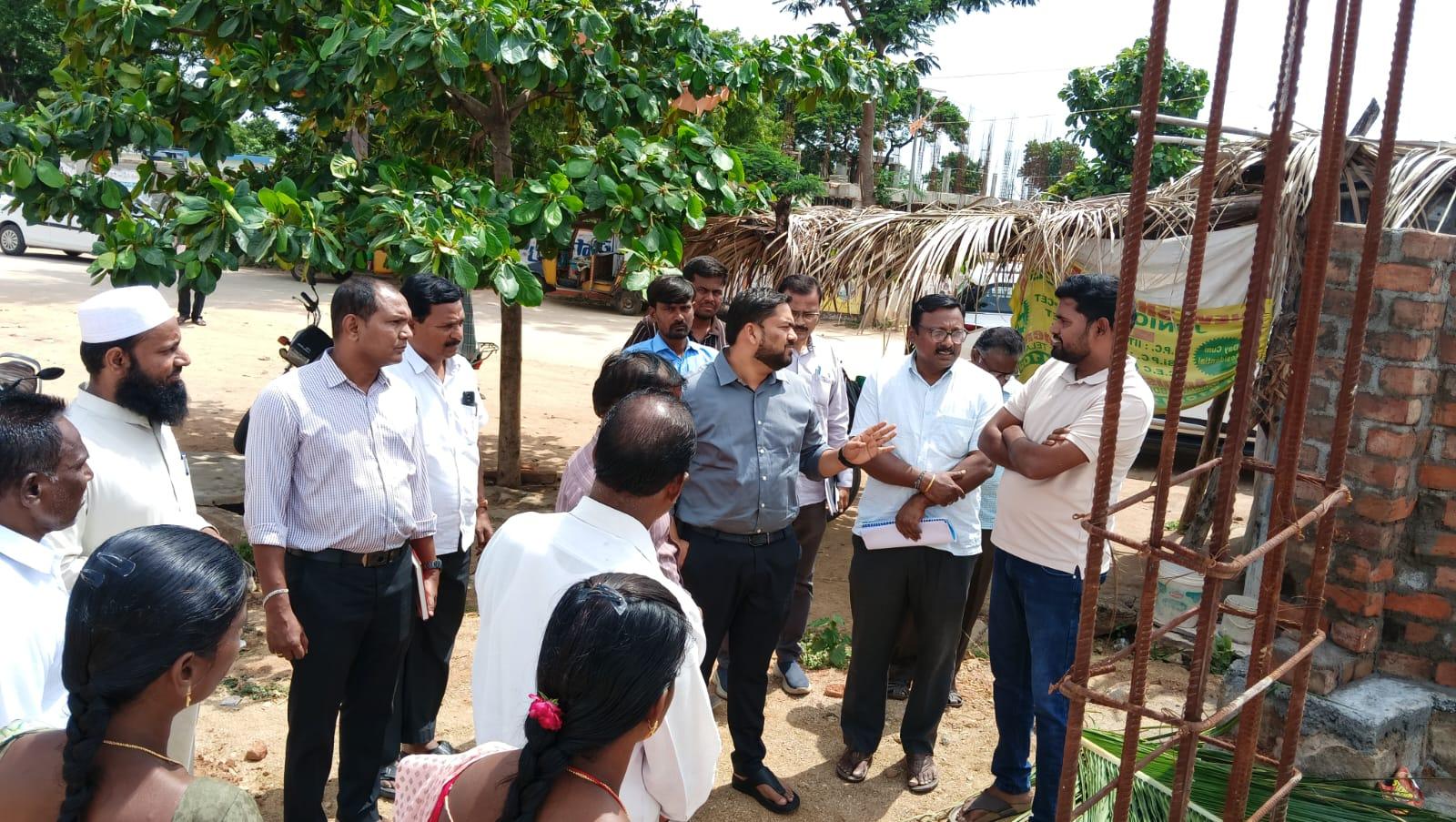 తెలంగాణ పబ్లిక్ స్కూళ్ల నిర్మాణ పనులపై కలెక్టర్ పరిశీలన