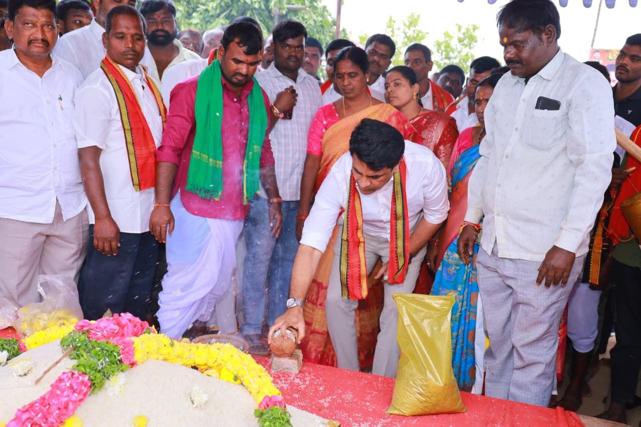 బుద్ధ సముద్రంలో ఘనంగా శ్రీ పోచమ్మ దేవాలయ విగ్రహాల పునఃప్రతిష్ఠ