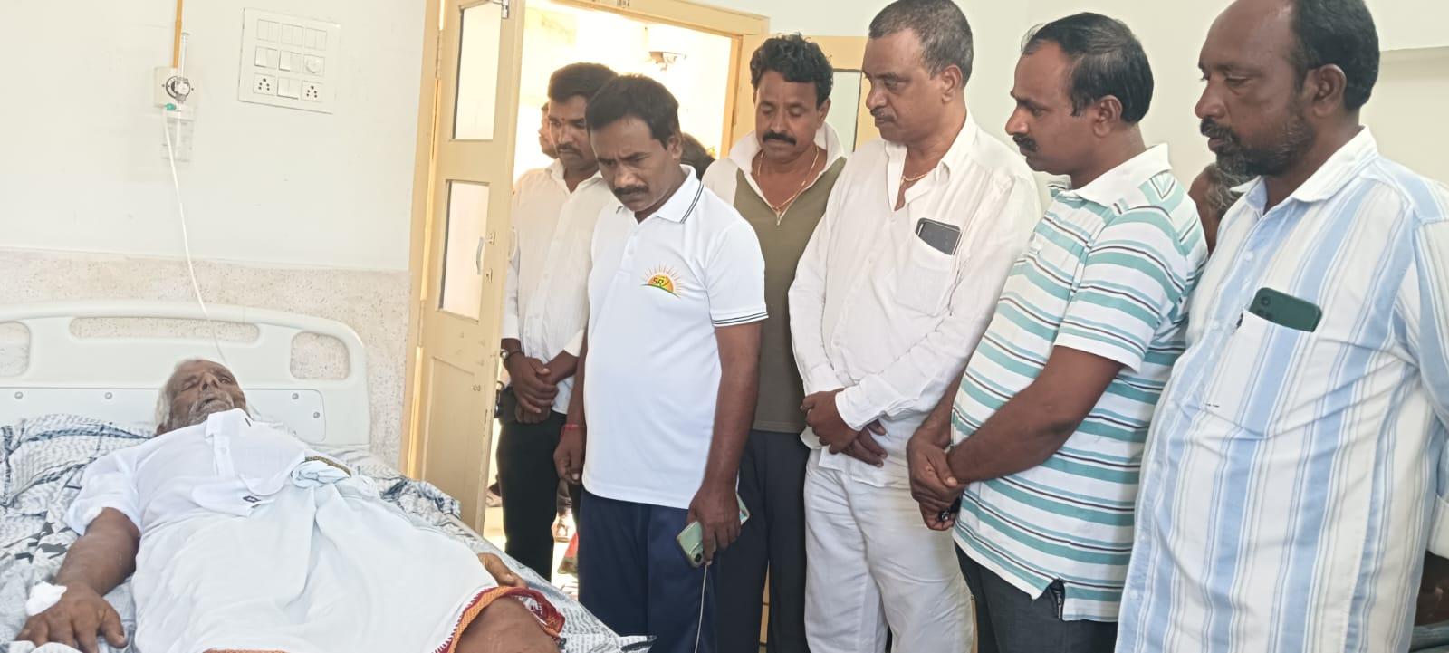 కొన్నూరు మాజీ సర్పంచ్ అంజన్న యాదవ్కు ఘన నివాళులు
