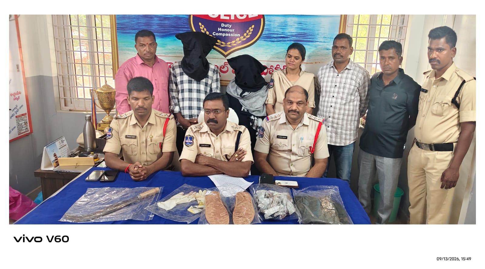 భార్యతో అక్రమ సంబంధం.. భర్త దారుణ హత్య!