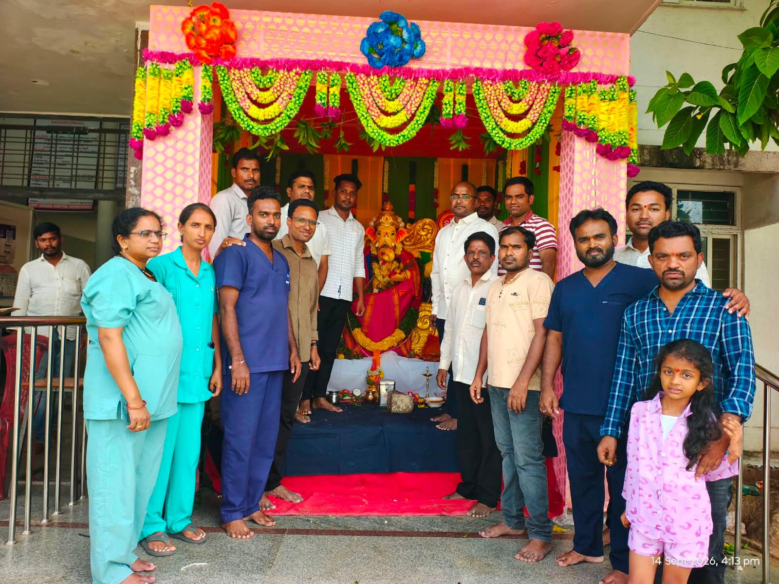 ప్రభుత్వ సాధారణ ఆసుపత్రిలో వైభవంగా గణపతి పూజలు