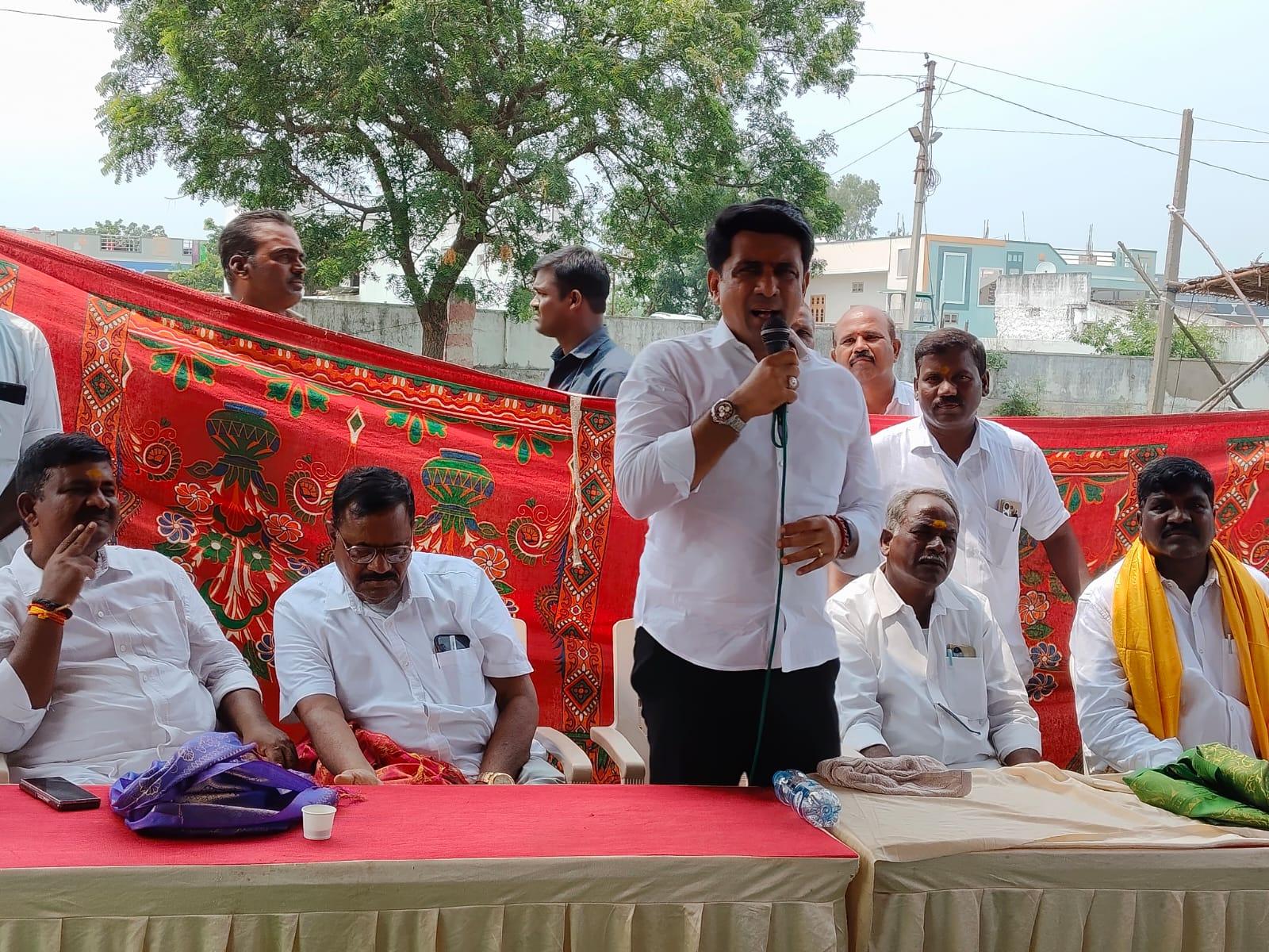 చౌడేశ్వరి ఆలయ అభివృద్ధికి శంకుస్థాపన