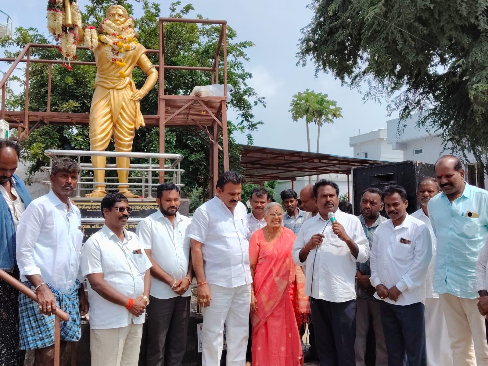 నంది వడ్డేమాన్లో ఘనంగా చాకలి ఐలమ్మ 131వ జయంతి