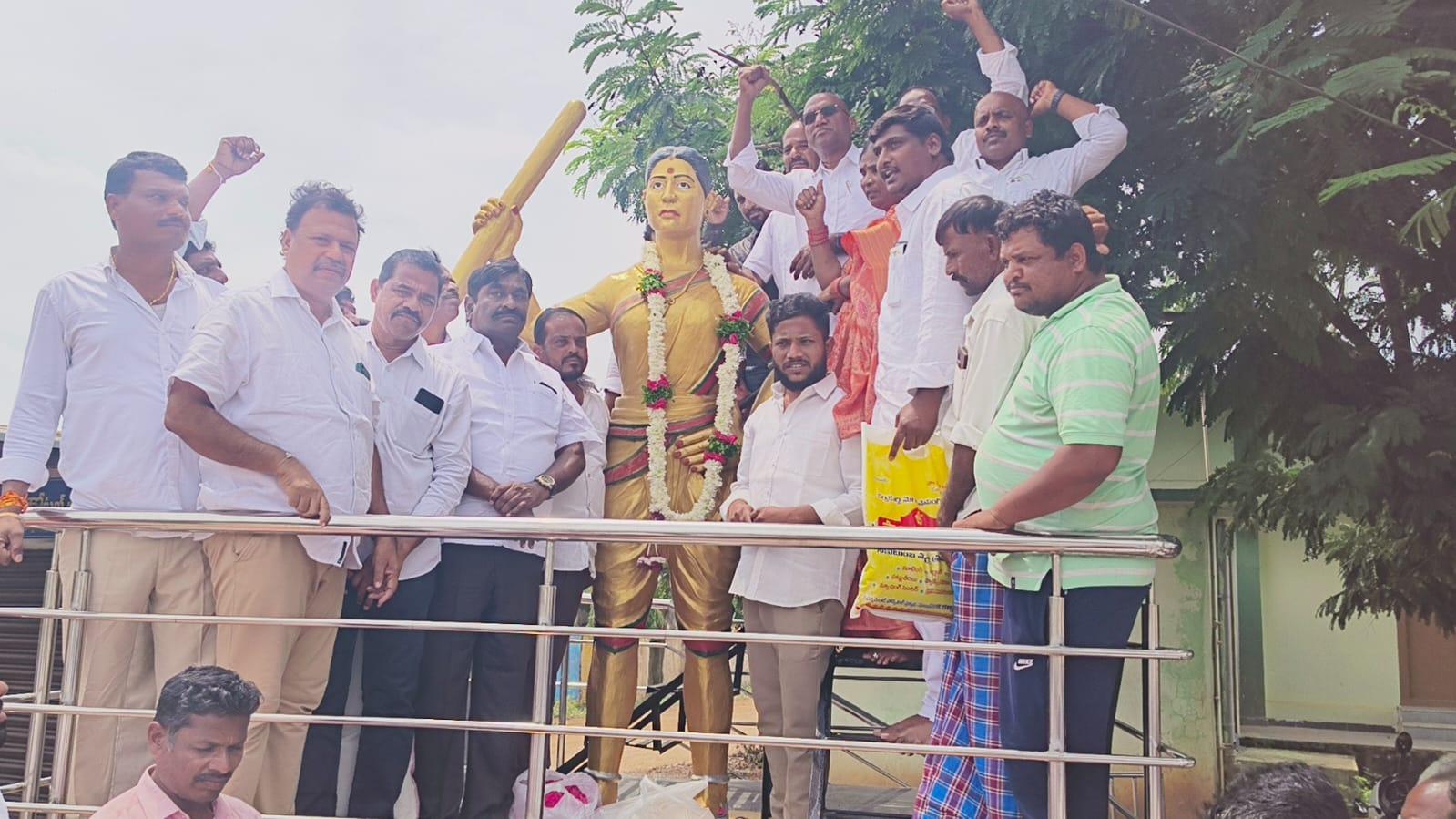 పోల్కంపల్లిలో ఘనంగా చాకలి ఐలమ్మ జయంతి వేడుకలు