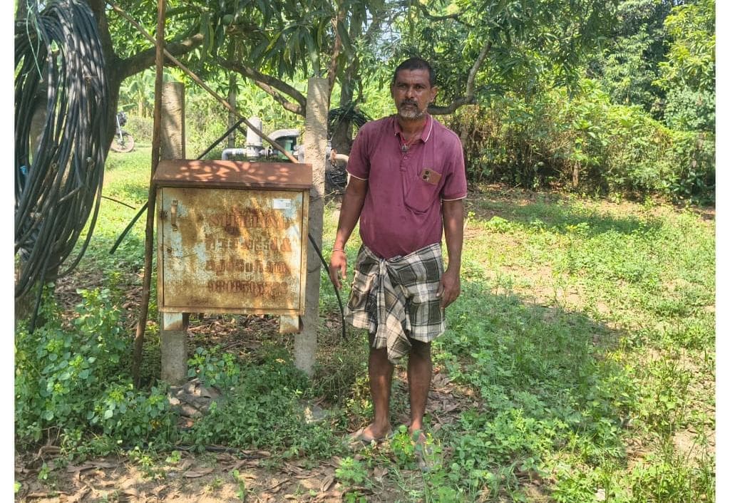 స్టార్టర్ వైర్లు కత్తిరించుకు పోయిన దొంగలు.. బెంబేలెత్తుతున్న రైతులు