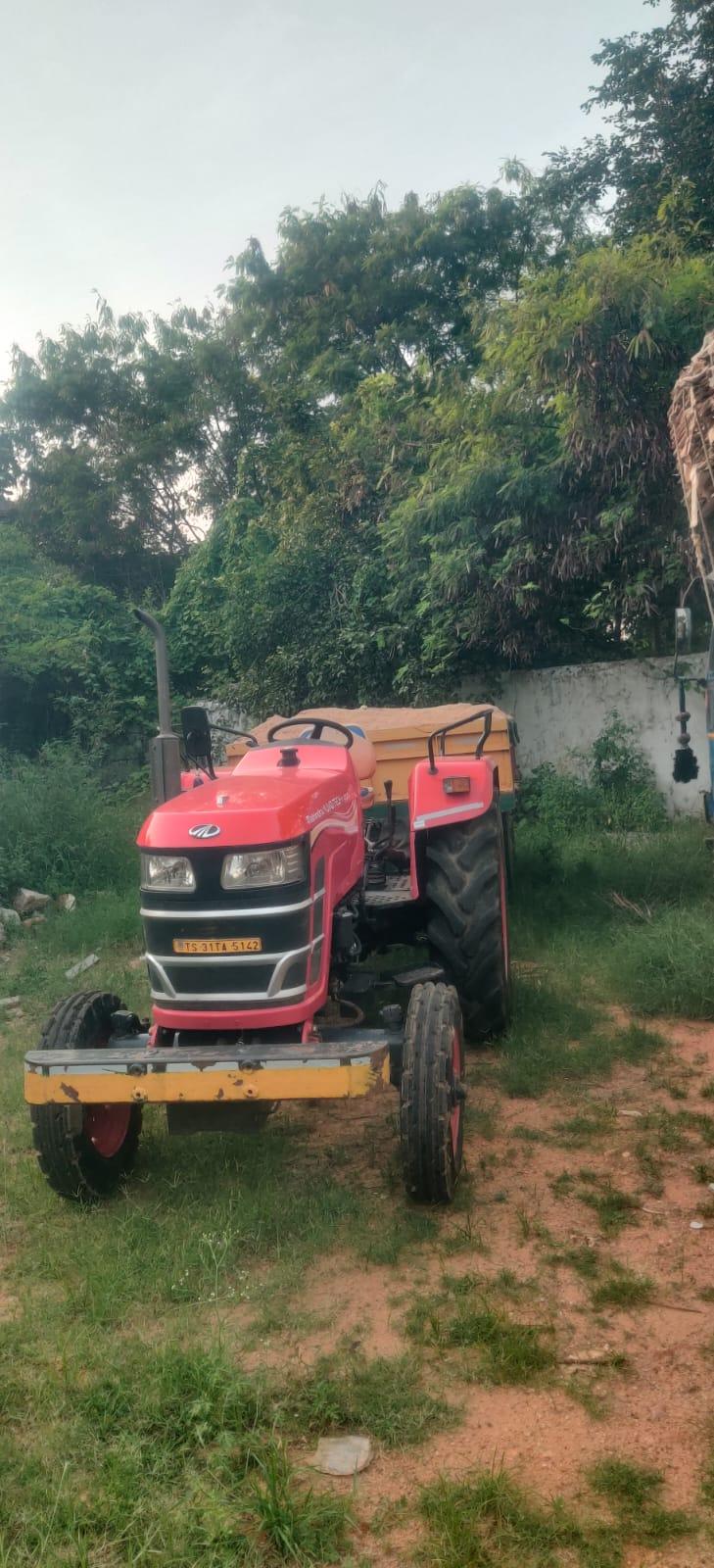 అక్రమ ఇసుక రవాణాపై పోలీసుల కొరడా
